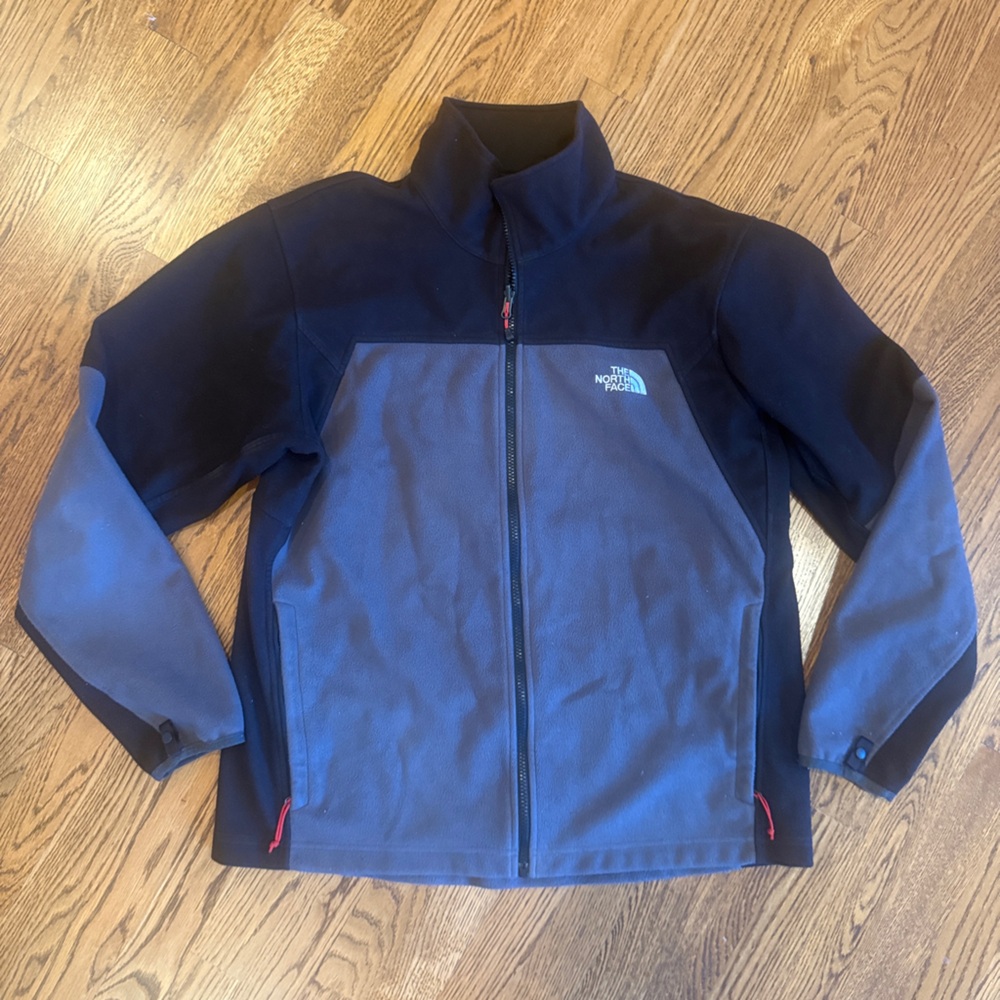 The North Face Black and Gray Fleece Jacket athlesure athletic 90s Large